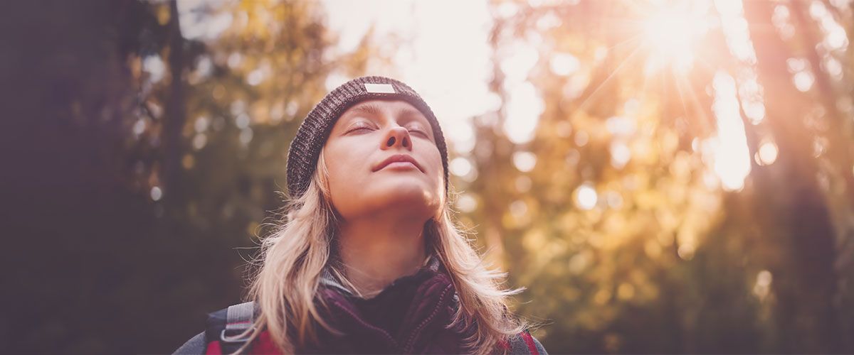 Frau in der Natur